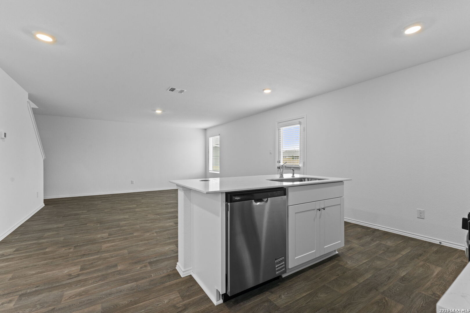 15515 Mint Patch Meadow, Von Ormy, TX, 78073 | 1949461 | Realty Texas LLC