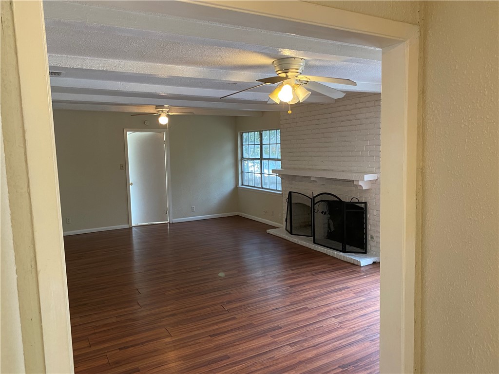 2300 Loyola Lane , Austin, TX, 78723 | 7126922 | Realty Texas LLC