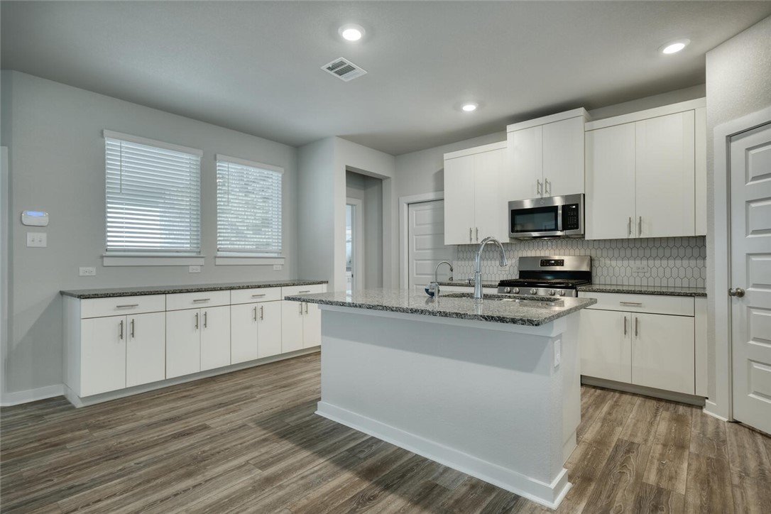 2937 Sage Ranch DR