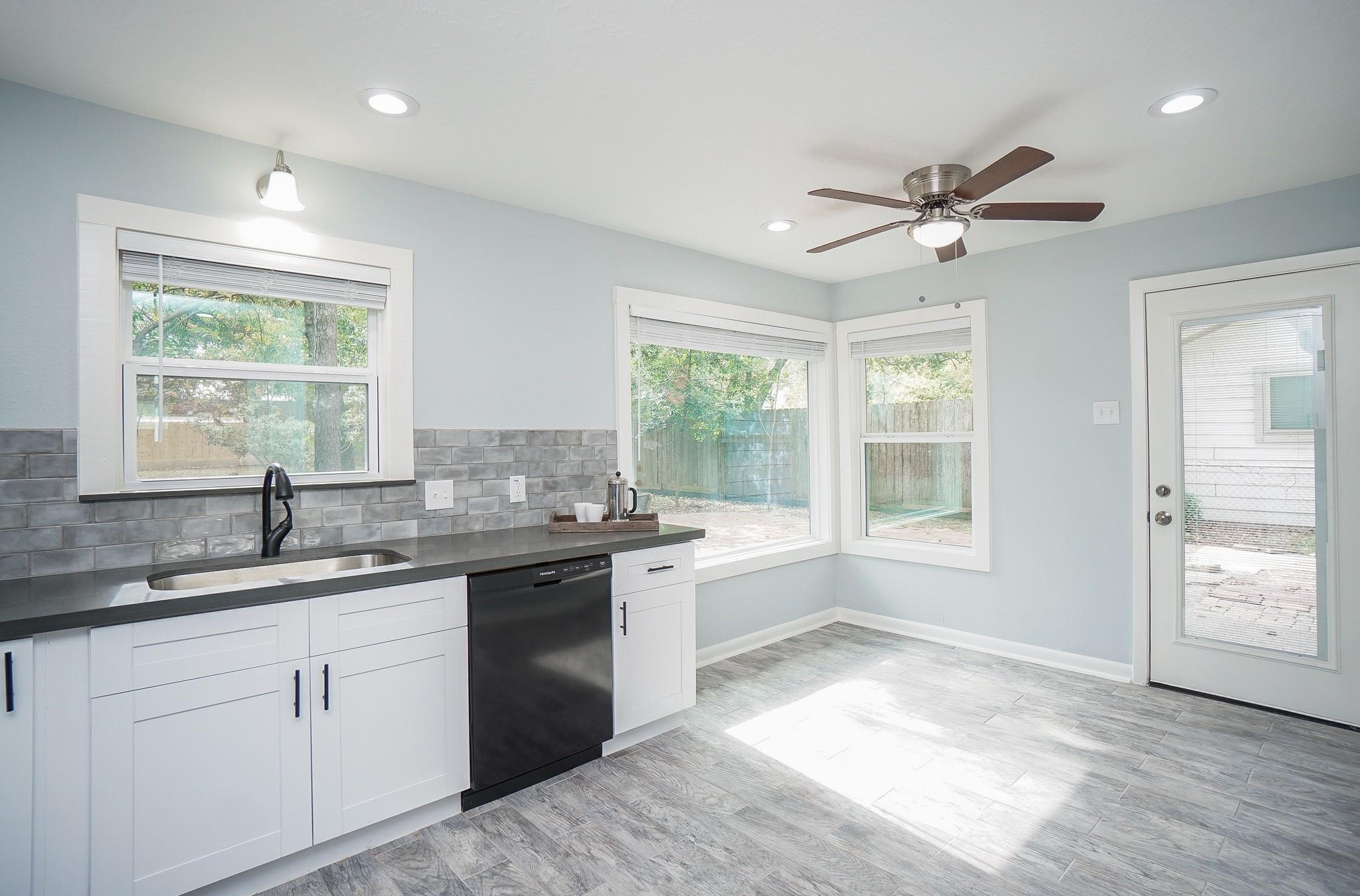 9925 Briarwild Lane , Houston, TX, 77080 | 5564080 | Realty Texas LLC