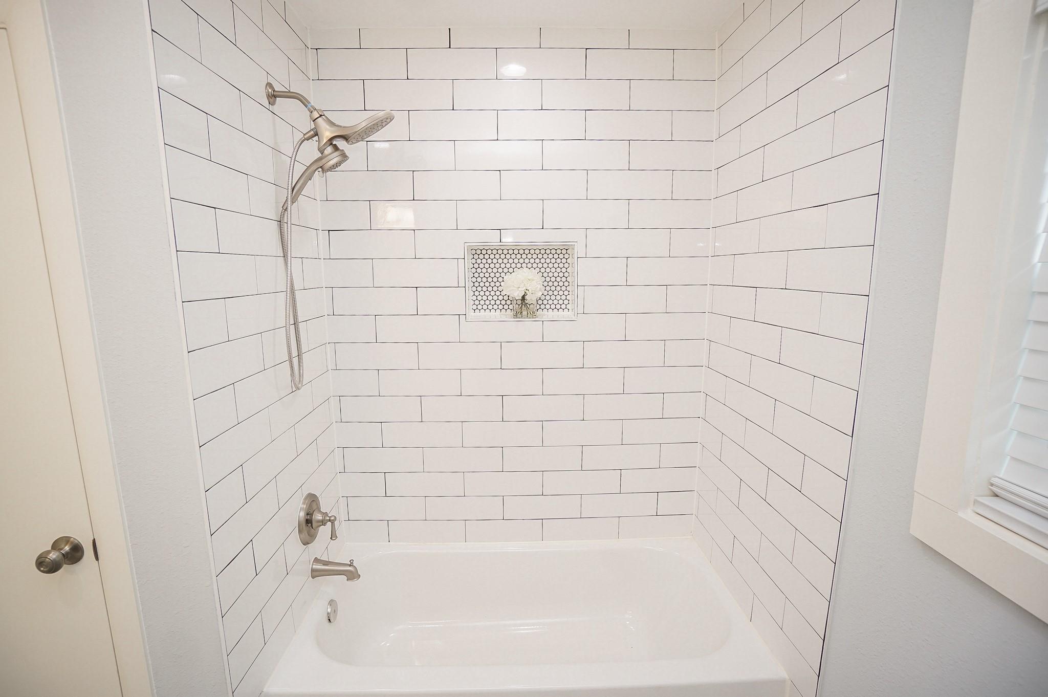 9925 Briarwild Lane , Houston, TX, 77080 | 5564080 | Realty Texas LLC