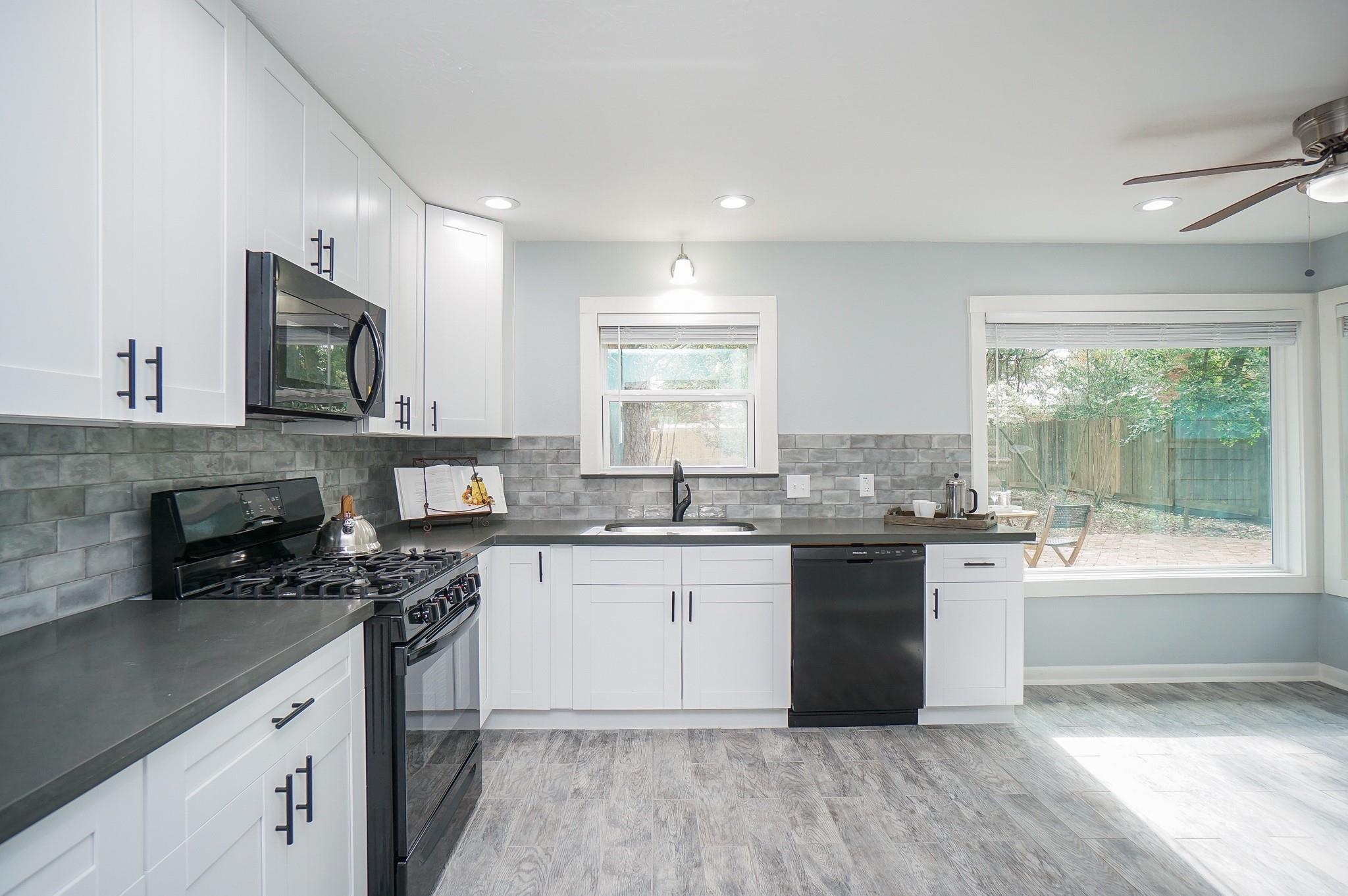 9925 Briarwild Lane , Houston, TX, 77080 | 5564080 | Realty Texas LLC