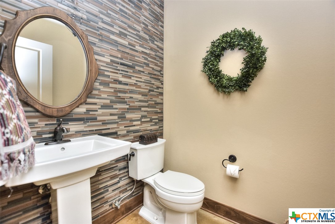 2831 County Road 329 , Granger, TX, 76530 | 458129 | Realty Texas LLC