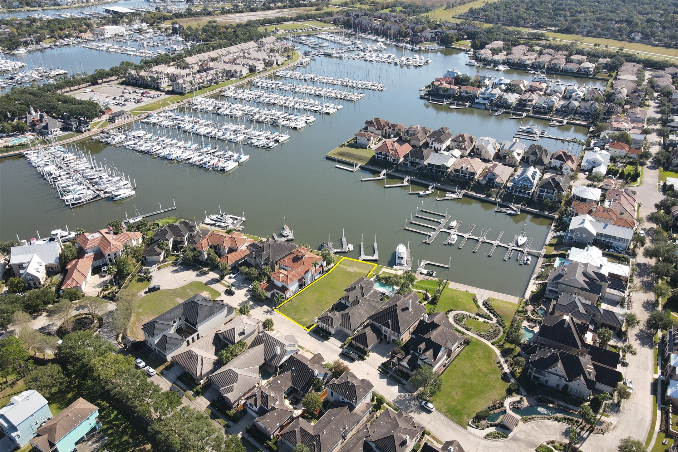 722 Harborside Way , Kemah, TX, 77565 | 80855796 | Realty Texas LLC