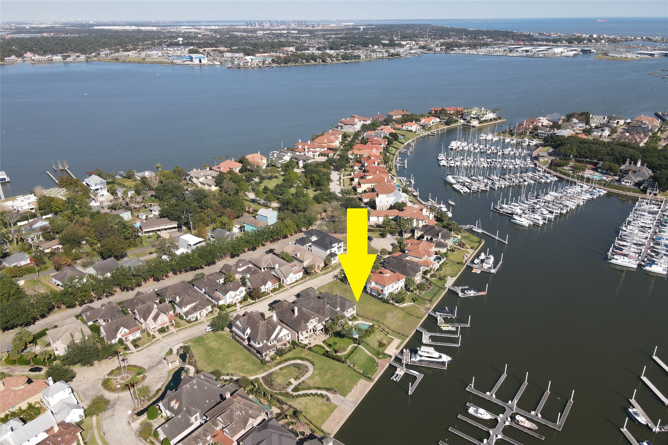 722 Harborside Way , Kemah, TX, 77565 | 80855796 | Realty Texas LLC