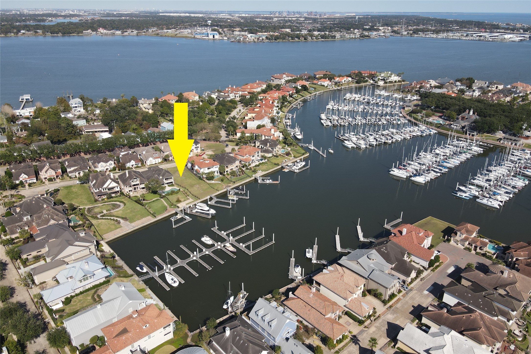 722 Harborside Way , Kemah, TX, 77565 | 80855796 | Realty Texas LLC