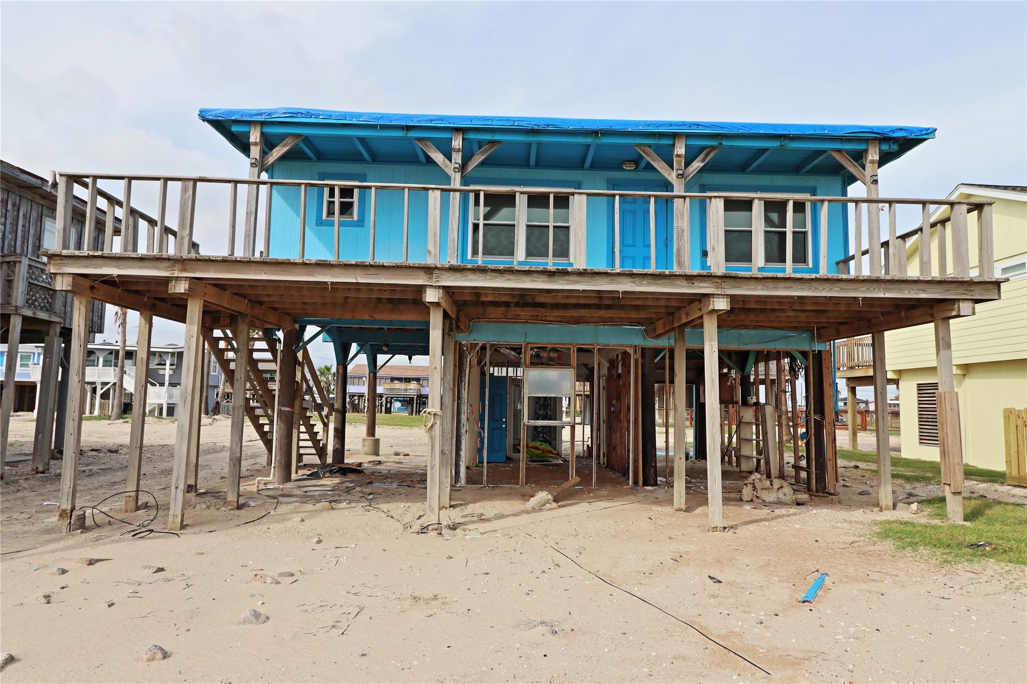 1107 White Cap Drive , Surfside Beach, TX, 77541 | 2923104 | Realty Texas LLC