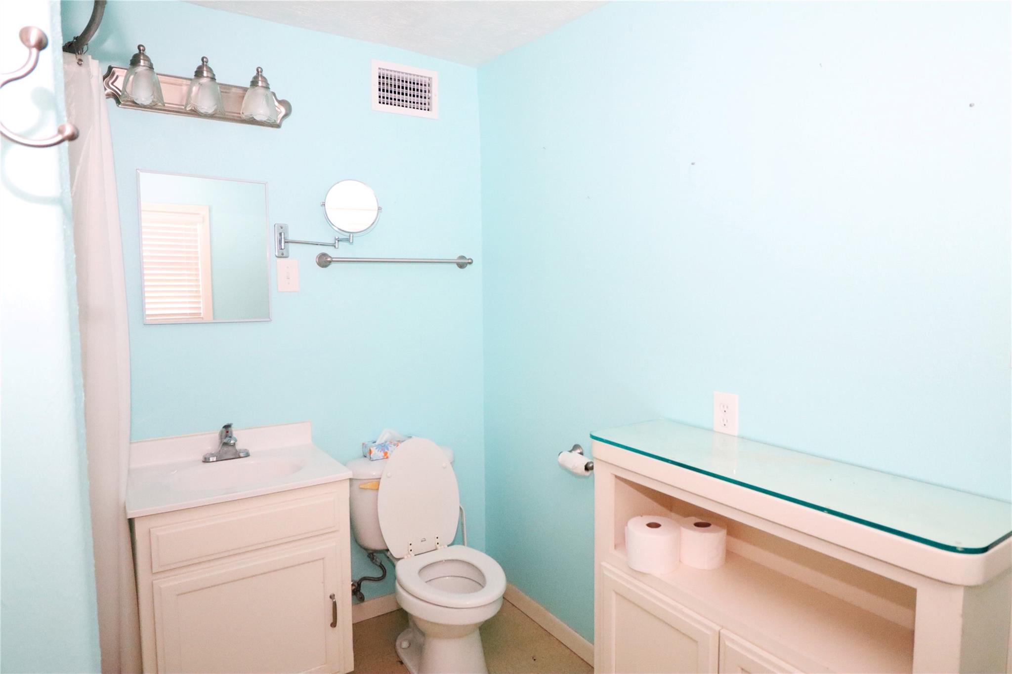 1107 White Cap Drive , Surfside Beach, TX, 77541 | 2923104 | Realty Texas LLC