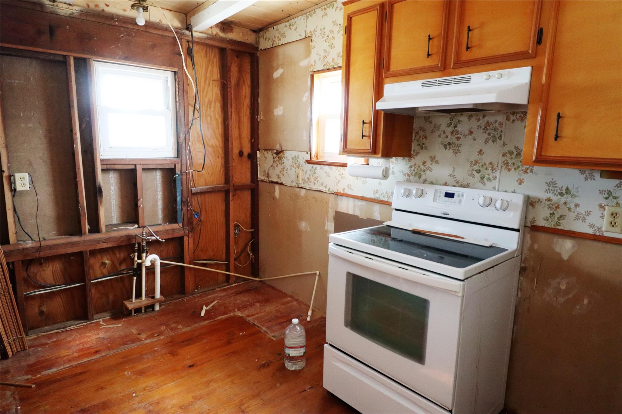 1107 White Cap Drive , Surfside Beach, TX, 77541 | 2923104 | Realty Texas LLC