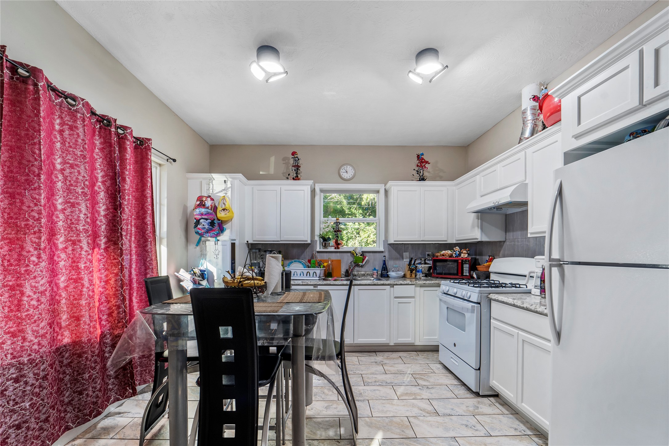 10012 Tangiers Road , Houston, TX, 77041 | 74591381 | Realty Texas LLC