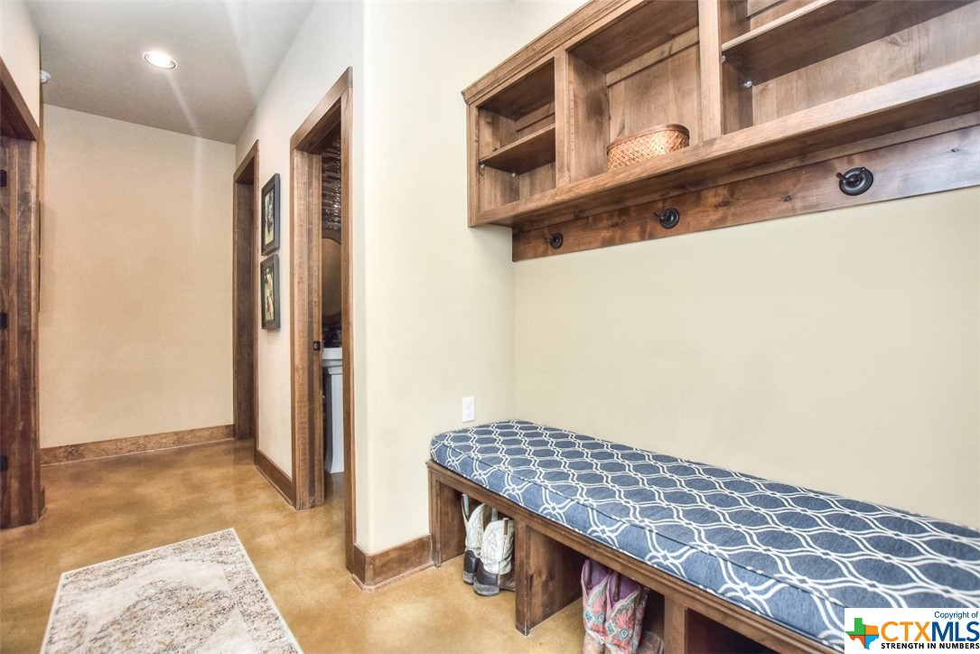 2831 County Road 329 , Granger, TX, 76530 | 458260 | Realty Texas LLC