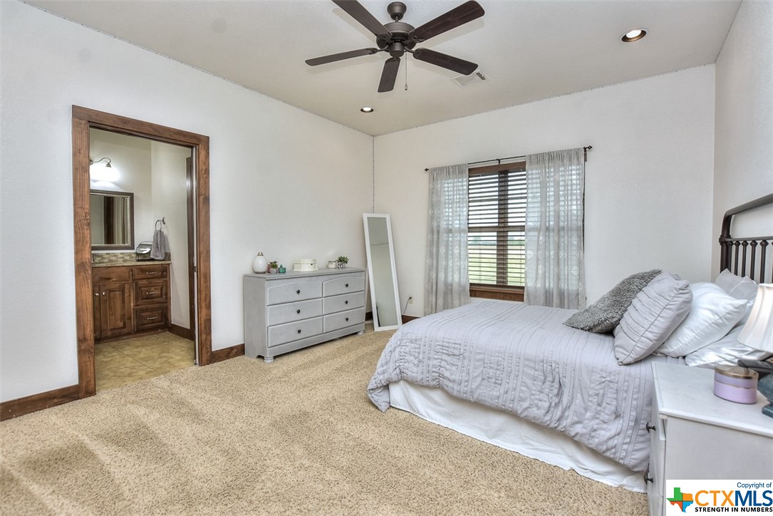 2831 County Road 329 , Granger, TX, 76530 | 458260 | Realty Texas LLC