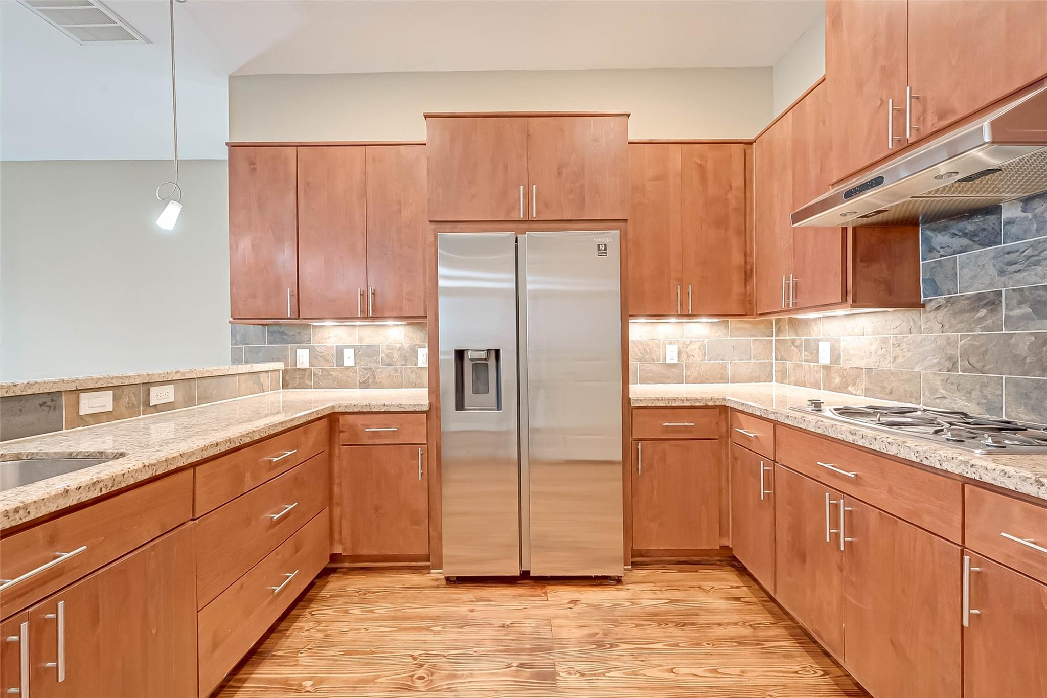 1109 Studer Street , Houston, TX, 77007 | 28090005 | Realty Texas LLC