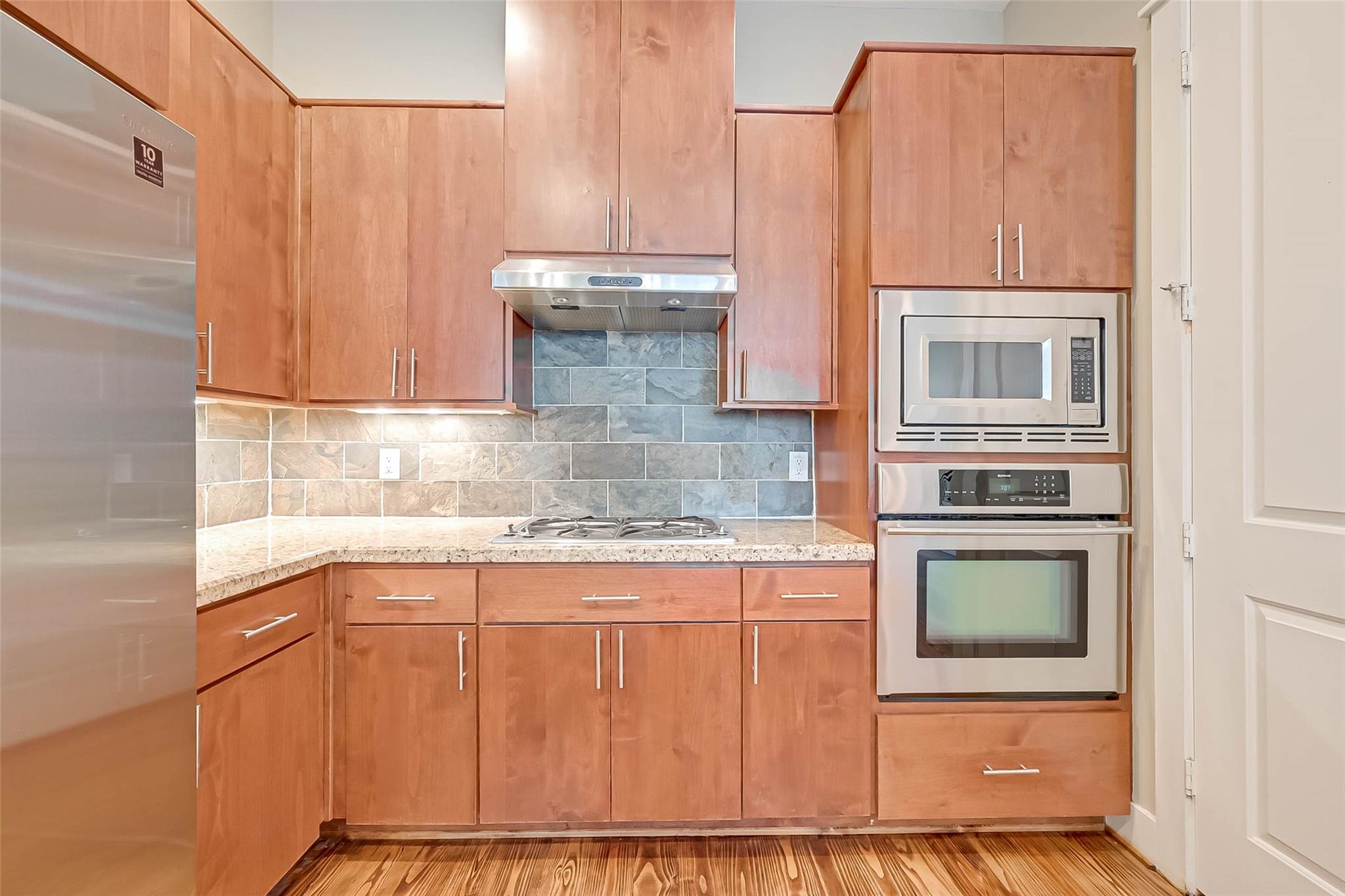 1109 Studer Street , Houston, TX, 77007 | 28090005 | Realty Texas LLC