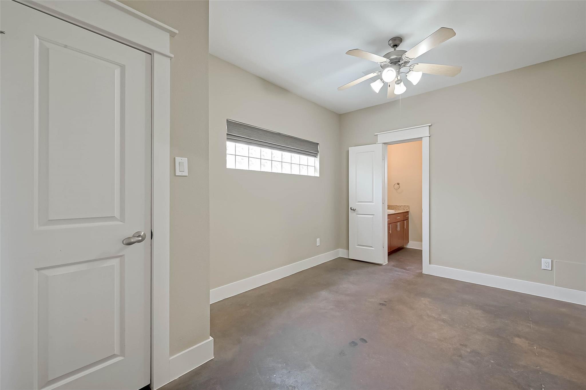 1109 Studer Street , Houston, TX, 77007 | 28090005 | Realty Texas LLC