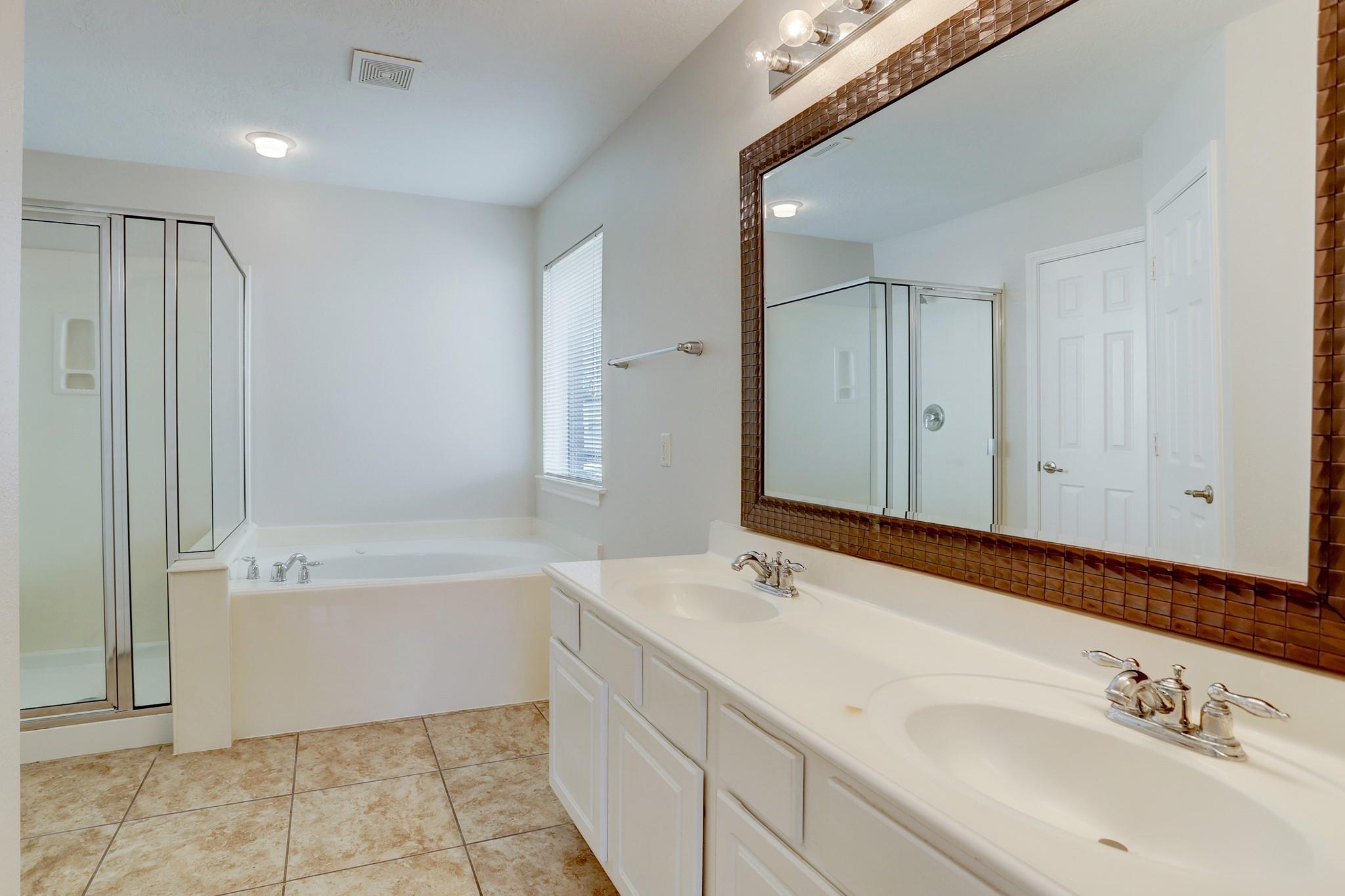 5506 Bowles Court , Spring, TX, 77388 | 44007794 | Realty Texas LLC