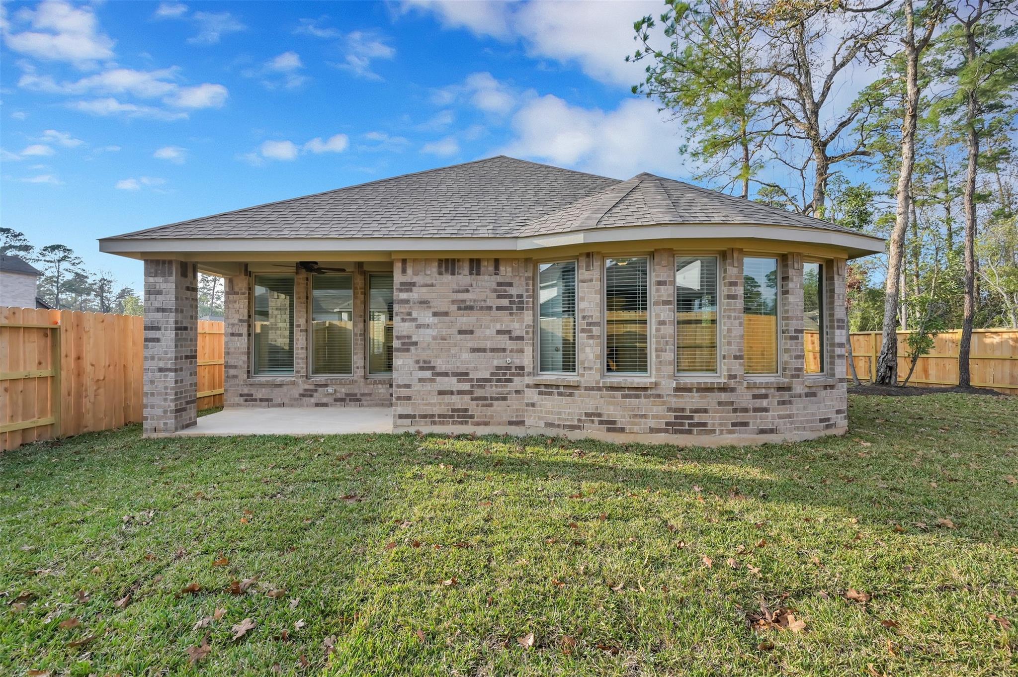 307 Highland Bayou Drive , Conroe, TX, 77304 | 78125633 | Realty Texas LLC