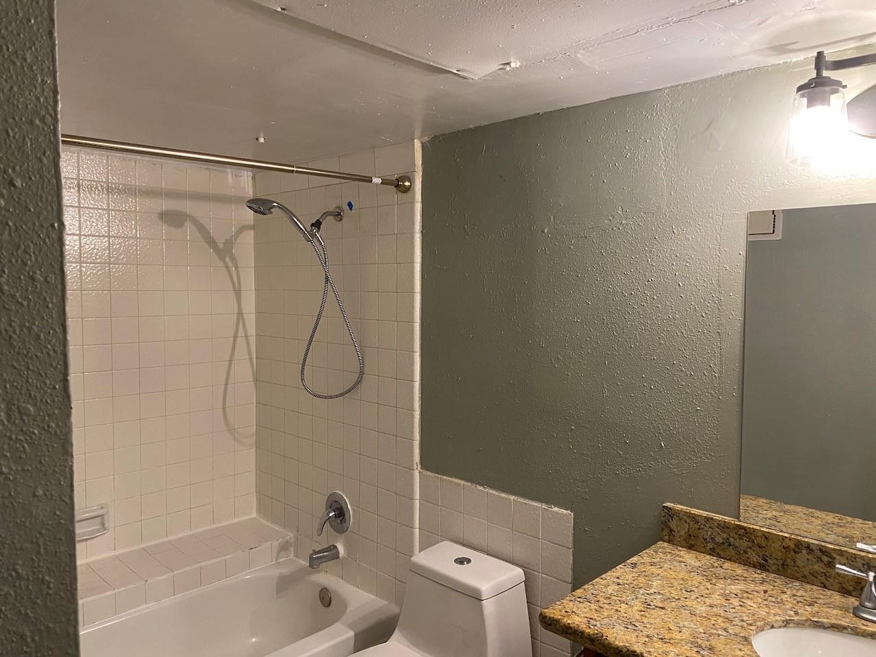 2814 S Bartell Drive J5 , Houston, TX, 77054 | 10468721 | Realty Texas LLC