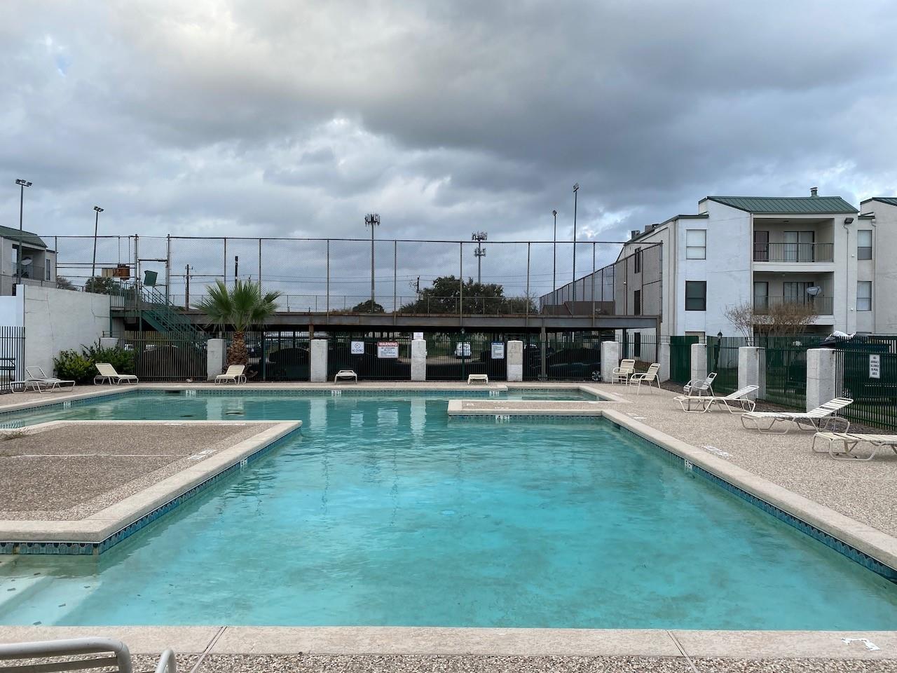 2814 S Bartell Drive J5 , Houston, TX, 77054 | 10468721 | Realty Texas LLC