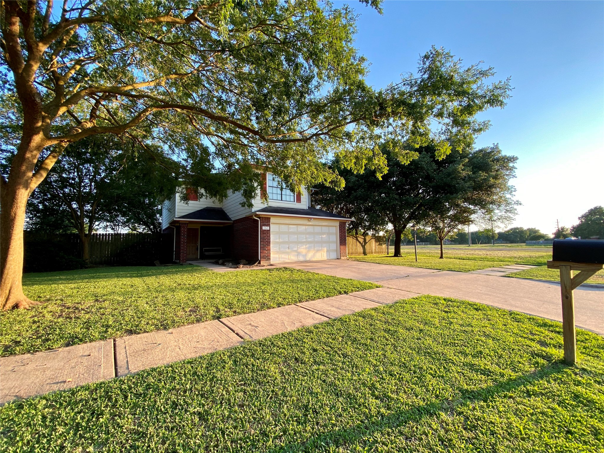 17627 Glenmorris Drive , Houston, TX, 77084 | 97203834 | Realty Texas LLC