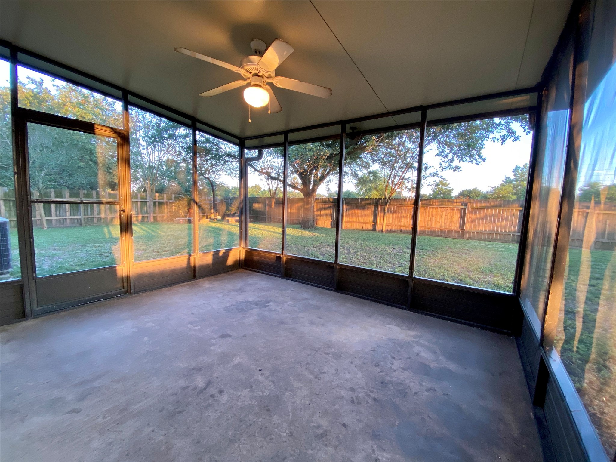 17627 Glenmorris Drive , Houston, TX, 77084 | 97203834 | Realty Texas LLC