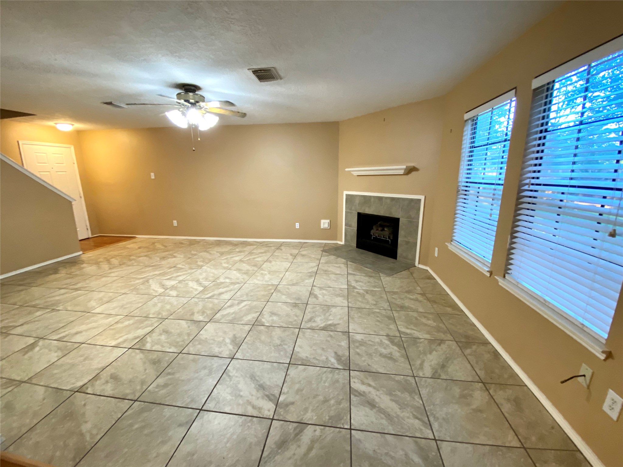 17627 Glenmorris Drive , Houston, TX, 77084 | 97203834 | Realty Texas LLC