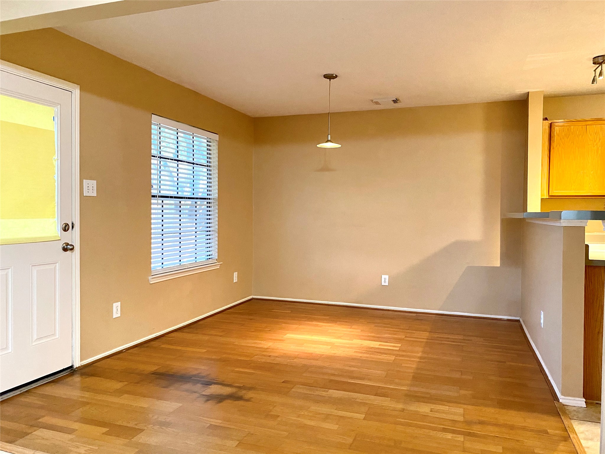 17627 Glenmorris Drive , Houston, TX, 77084 | 97203834 | Realty Texas LLC