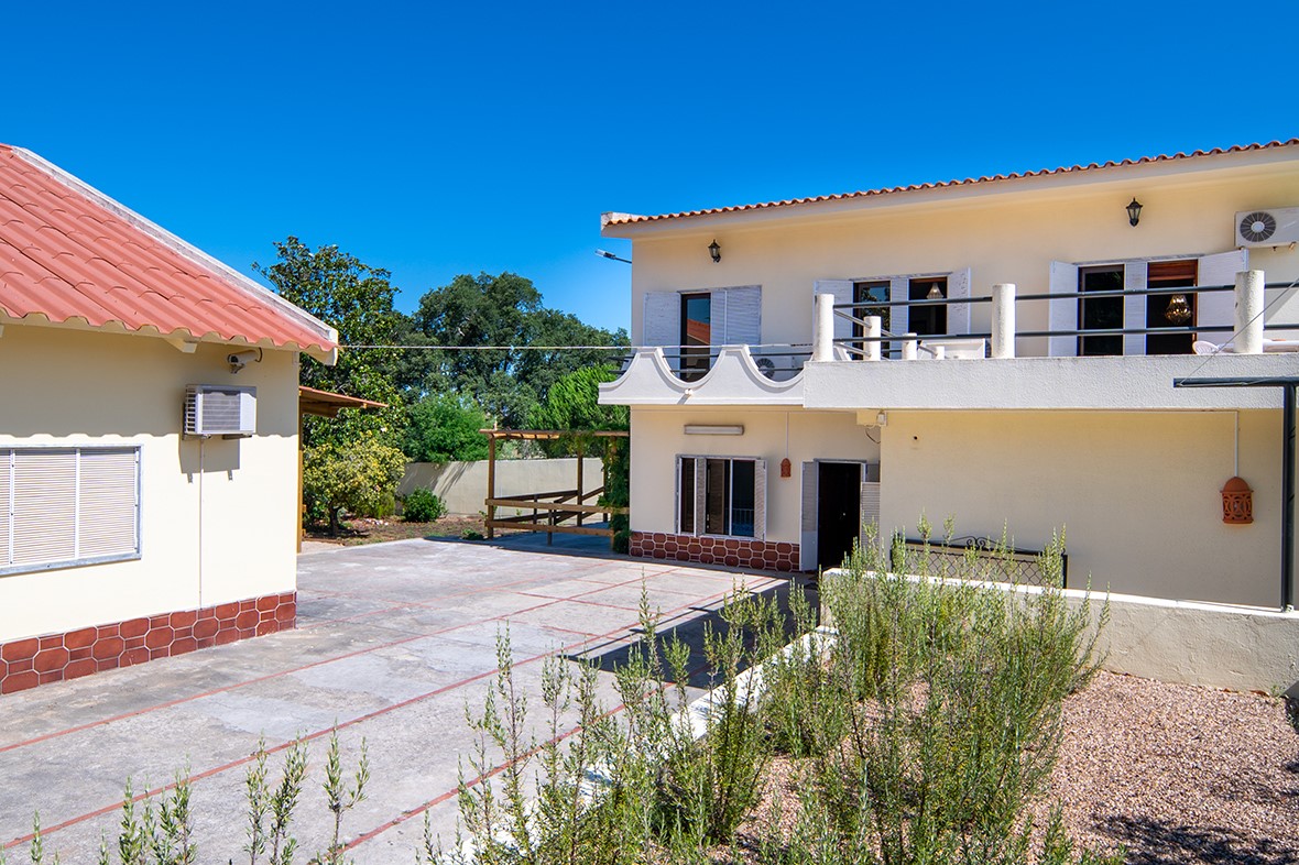 22 Estrada Fernando Po , Other, OS, 00000 | 81316141 | Realty Texas LLC