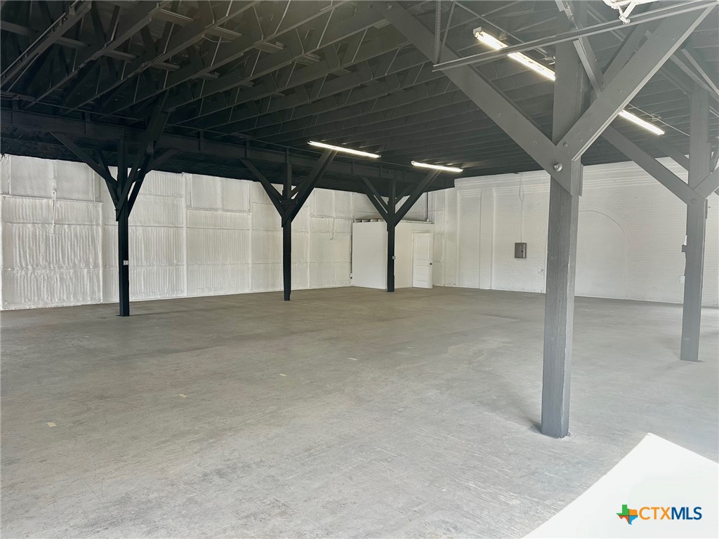 200 W New Braunfels Street W3, Seguin, TX, 78155 | 459166 | Realty Texas LLC