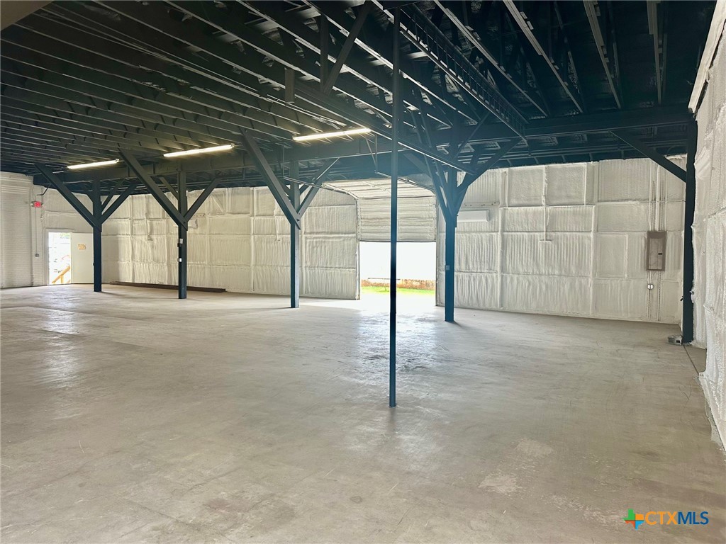 200 W New Braunfels Street W3, Seguin, TX, 78155 | 459166 | Realty Texas LLC