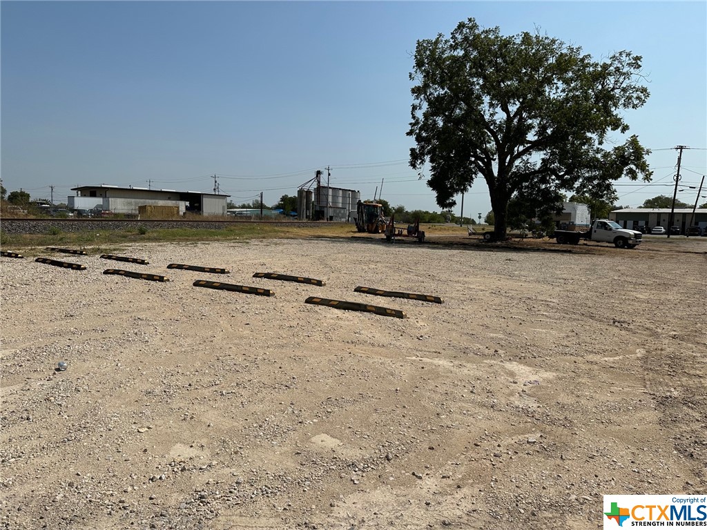 200 W New Braunfels Street W3, Seguin, TX, 78155 | 459166 | Realty Texas LLC