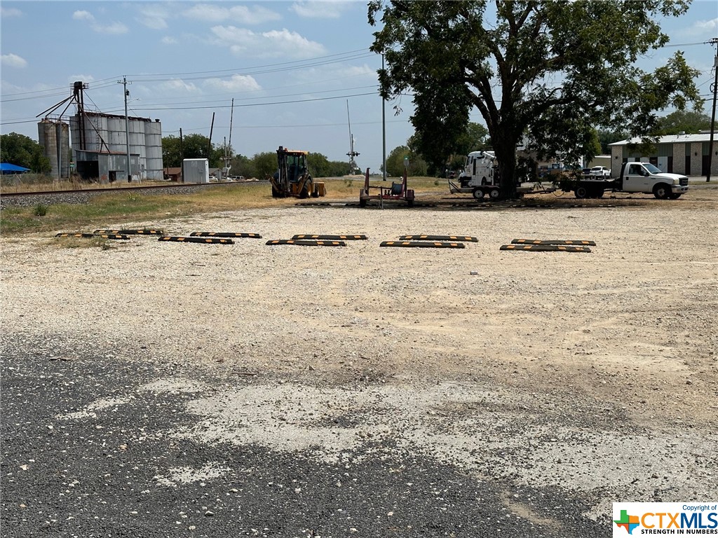 200 W New Braunfels Street W3, Seguin, TX, 78155 | 459166 | Realty Texas LLC