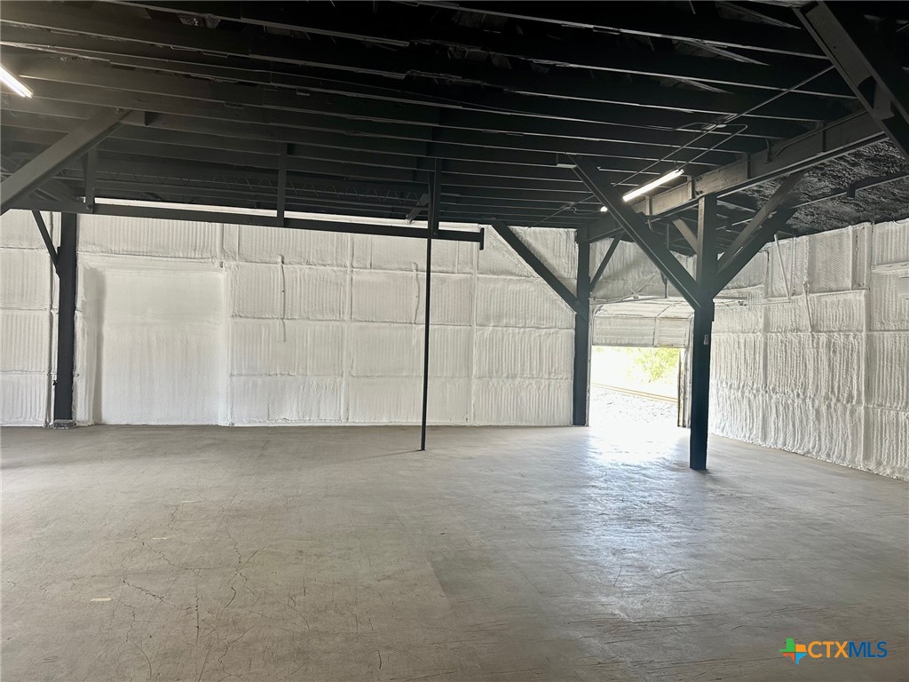 200 W New Braunfels Street W3, Seguin, TX, 78155 | 459166 | Realty Texas LLC