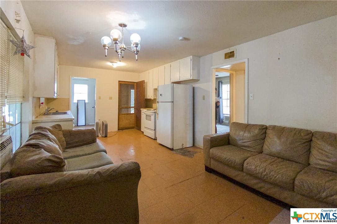 429 Buckingham Drive , Canyon Lake, TX, 78133 | 458753 | Realty Texas LLC