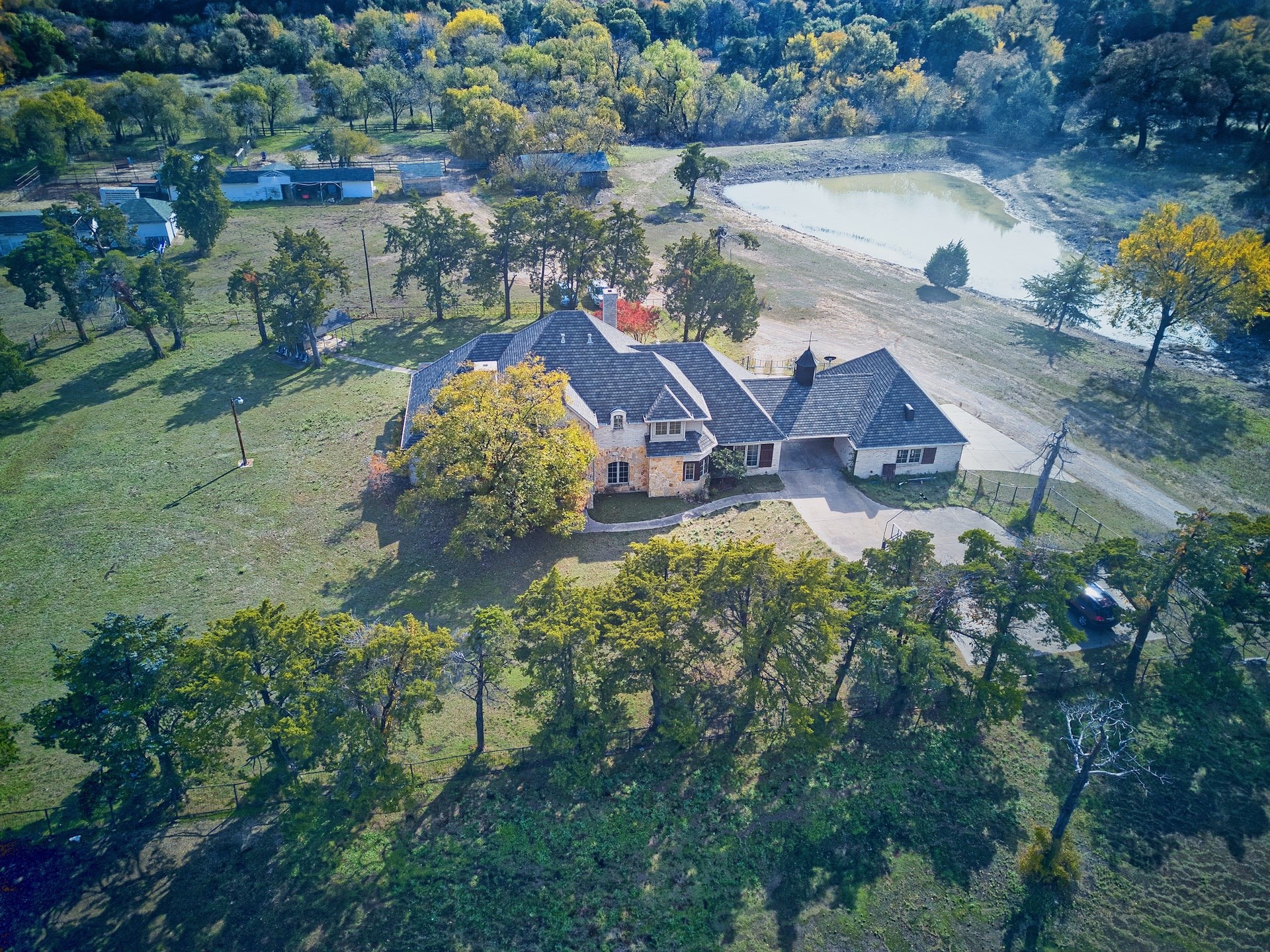 1318 N J Elmer Weaver Freeway , Cedar Hill, TX, 75104 | 14221572 | Realty Texas LLC