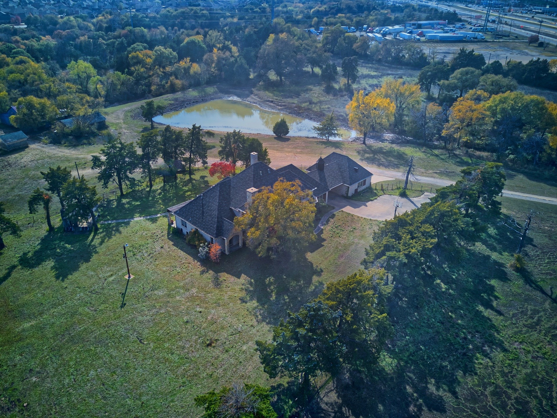 1318 N J Elmer Weaver Freeway , Cedar Hill, TX, 75104 | 14221572 | Realty Texas LLC