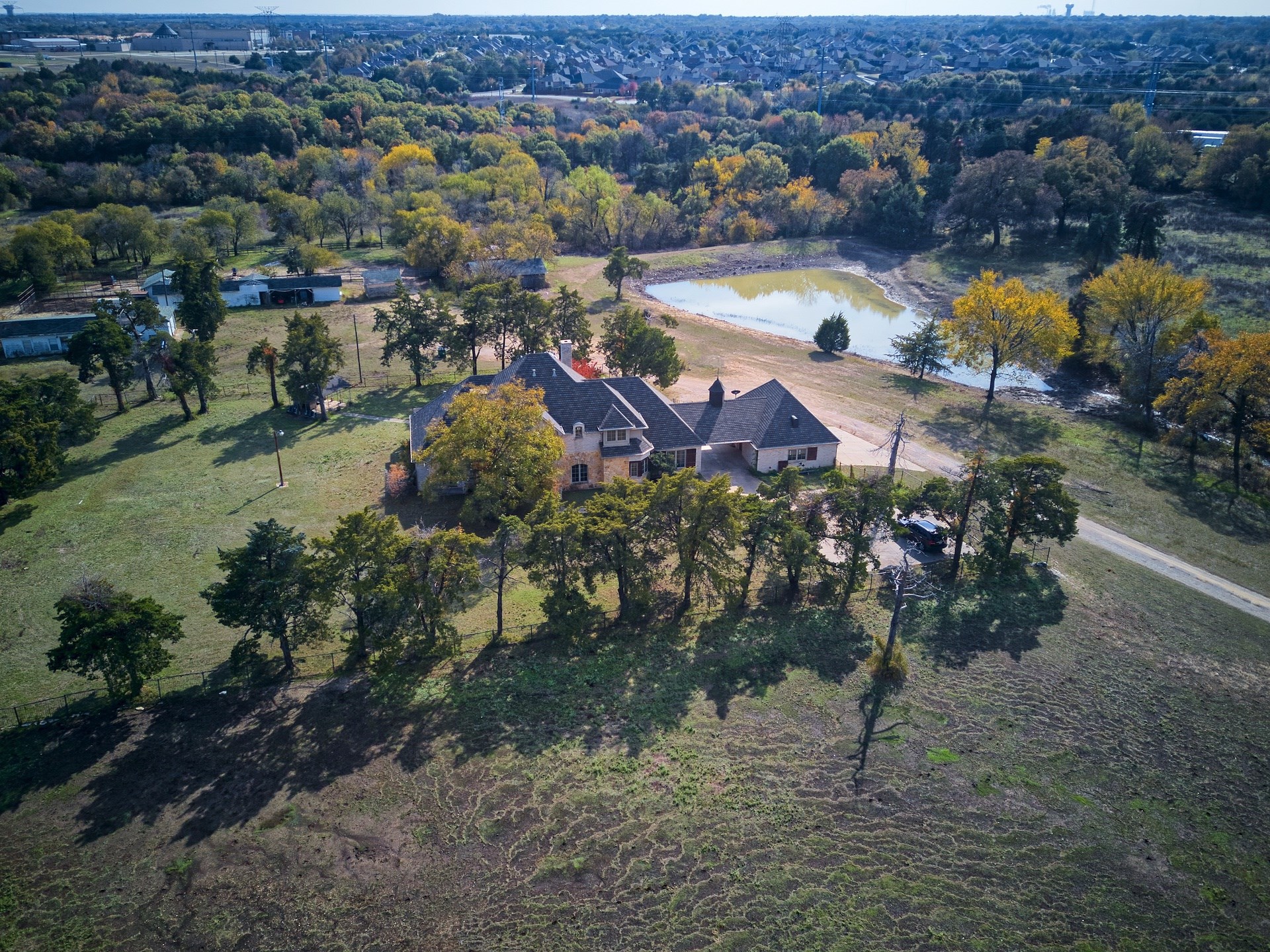 1318 N J Elmer Weaver Freeway , Cedar Hill, TX, 75104 | 14221572 | Realty Texas LLC