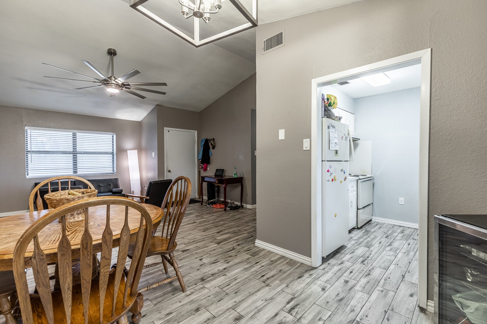 805 N Fullerton Avenue , Dawson, TX, 76639 | 14731740 | Realty Texas LLC