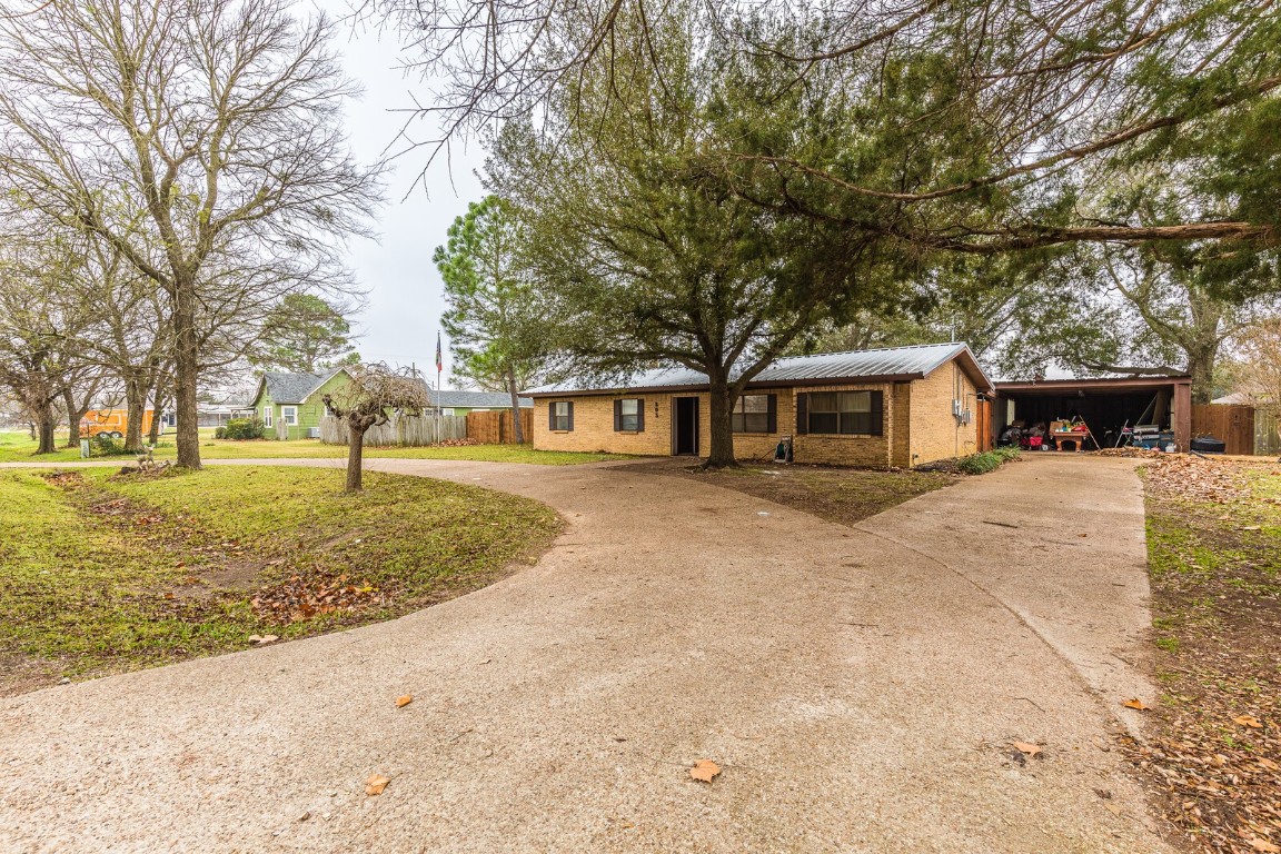 805 N Fullerton Avenue , Dawson, TX, 76639 | 14731740 | Realty Texas LLC