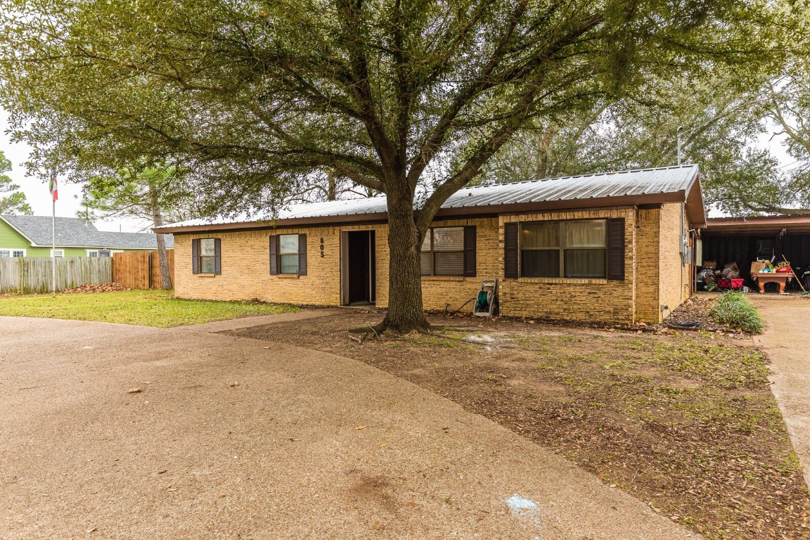 805 N Fullerton Avenue , Dawson, TX, 76639 | 14731740 | Realty Texas LLC