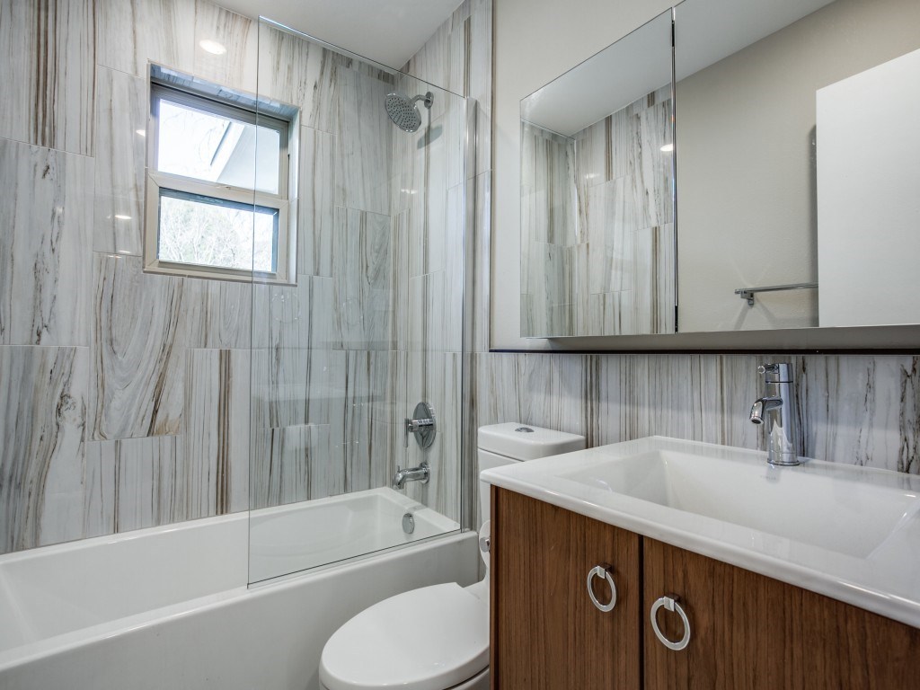 9921 Coldwater Circle , Dallas, TX, 75228 | 13761153 | Realty Texas LLC