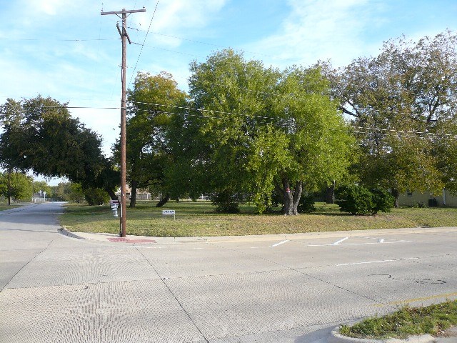 Lot 11 E Church Street , Lewisville, TX, 75057 | 13676141 | Realty Texas LLC