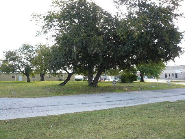 Lot 11 E Church Street , Lewisville, TX, 75057 | 13676141 | Realty Texas LLC