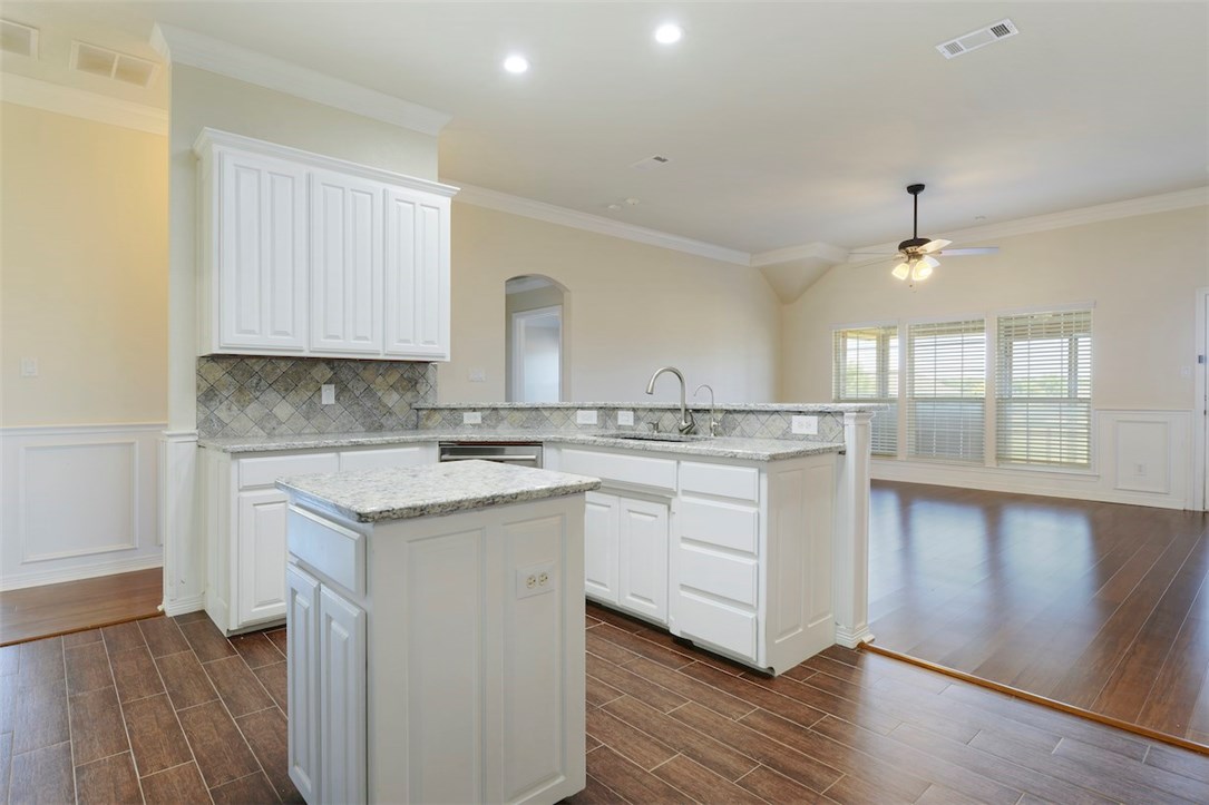 10001 Westridge Road , Fort Worth, TX, 76126 | 13881969 | Realty Texas LLC