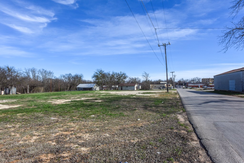 395 N Floral Street , Stephenville, TX, 76401 | 13789370 | Realty Texas LLC