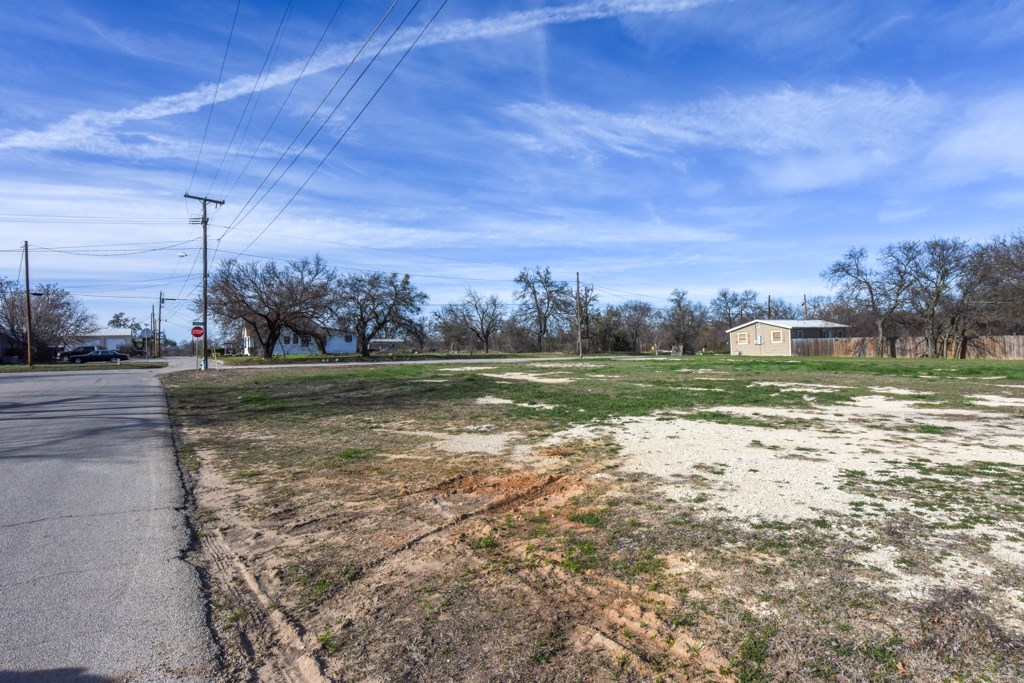 395 N Floral Street , Stephenville, TX, 76401 | 13789370 | Realty Texas LLC