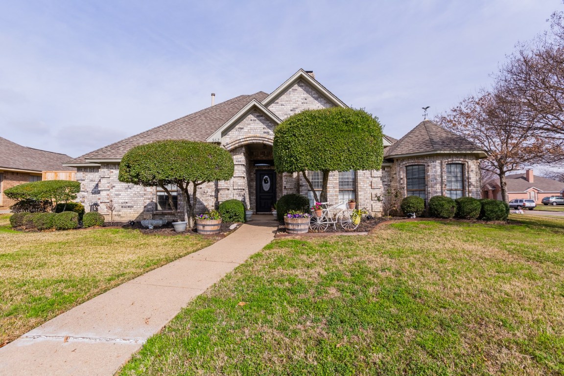 562 Clayton Street , Grand Prairie, TX, 75052 | 14259593 | Realty Texas LLC