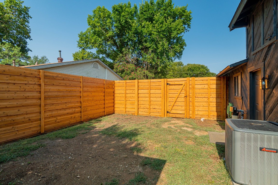 118 W Shore , Lewisville, TX, 75057 | 14637224 | Realty Texas LLC
