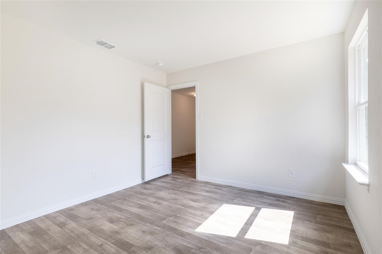 5032 Elgin Street , Fort Worth, TX, 76105 | 14417667 | Realty Texas LLC