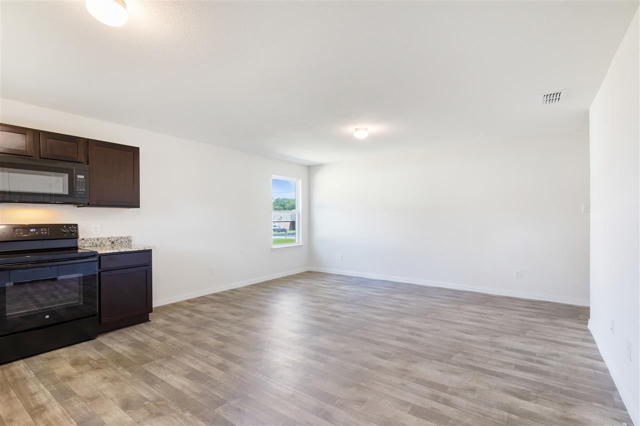 5032 Elgin Street , Fort Worth, TX, 76105 | 14417667 | Realty Texas LLC